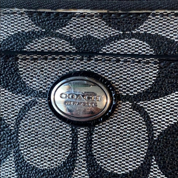 Coach wallet 7” x 3.5” - Picture 3 of 8